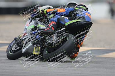 media/Sep-21-2025-Race Pace (Sun) [[98bf33ef95]]/Non Verified/5-Turn 16 (11am)/